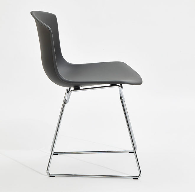 Bertoia Moulded Shell Side Chair